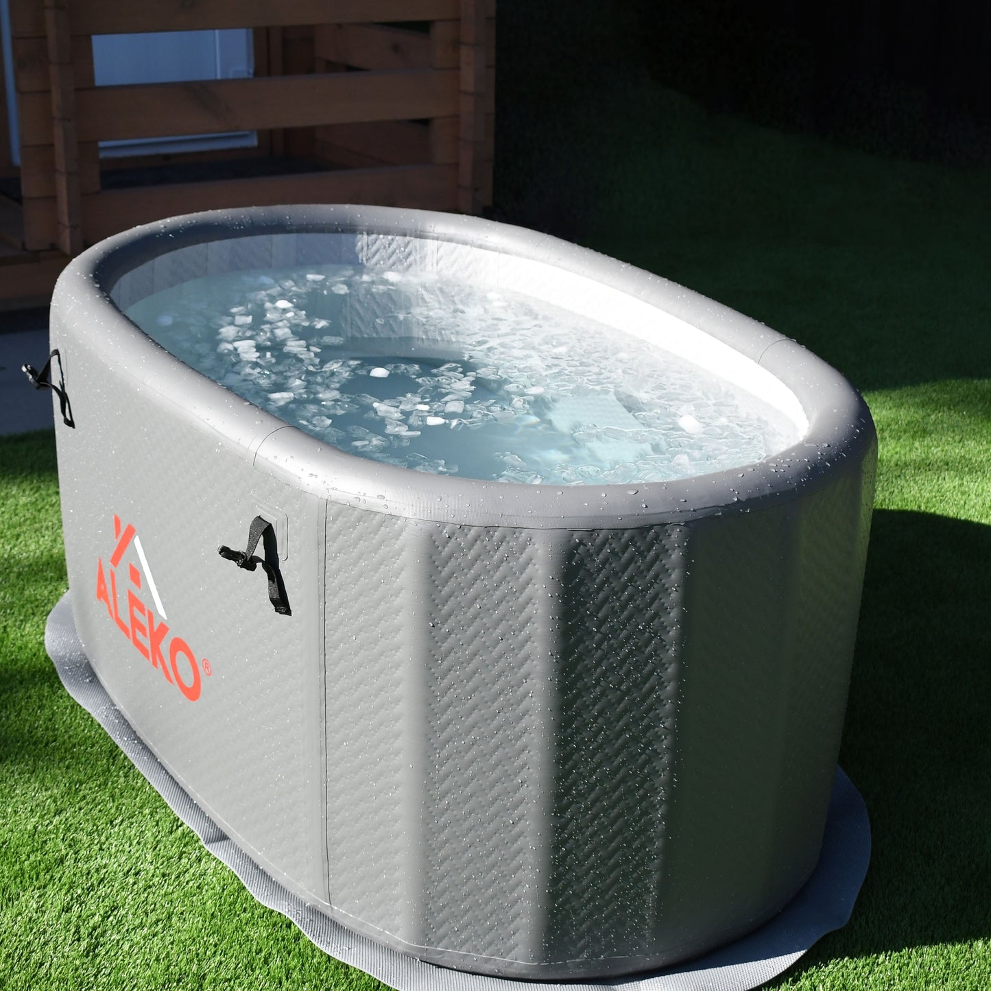 Inflatable Cold Ice Plunge Portable Bath Tub with Cover